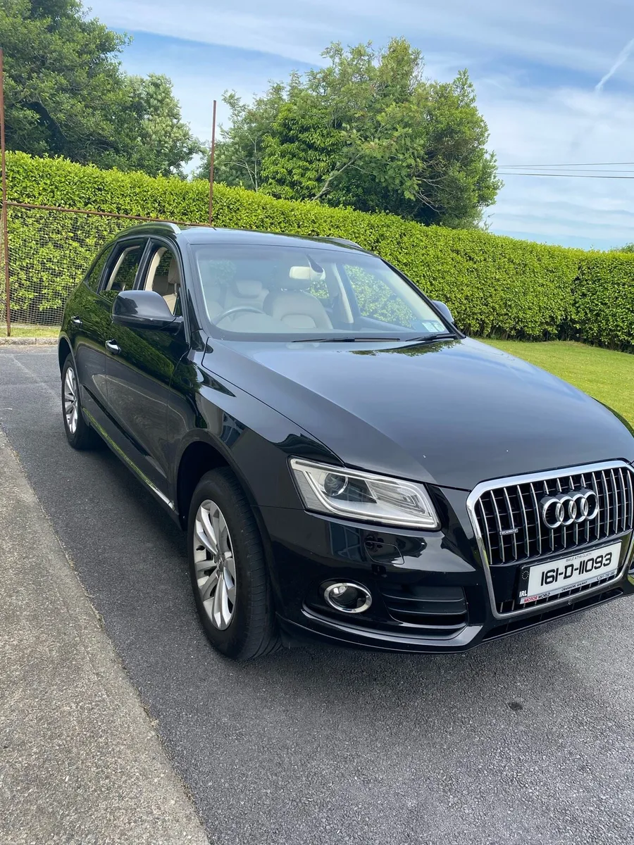 Audi Q5 - Image 2