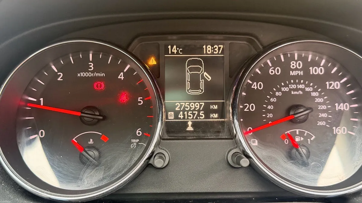 Nissan Qashqai +2 - Image 2