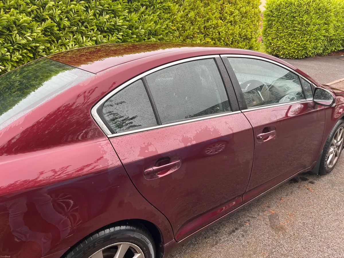 Car - Image 4