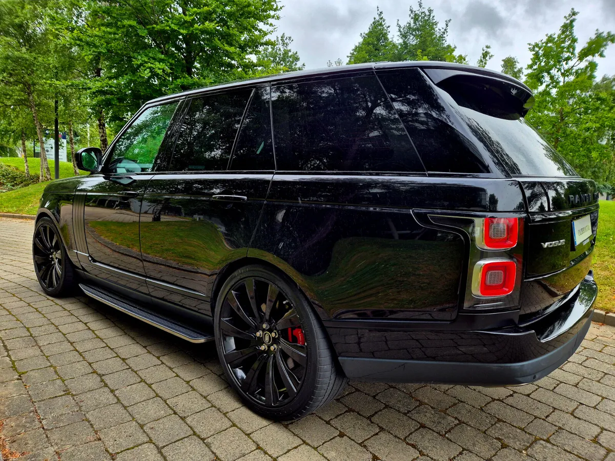 RANGE ROVER VOGUE BLACK BADGE 23" ALLOYS - Image 5
