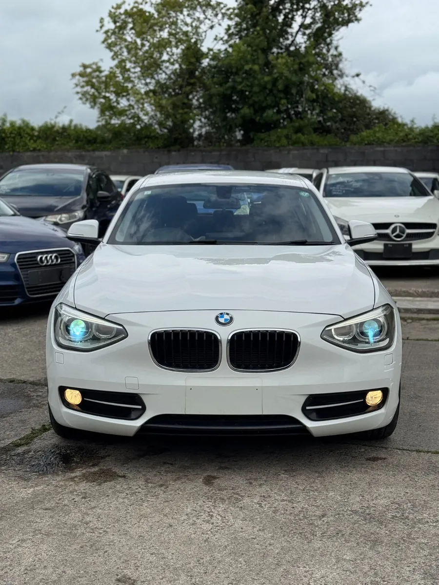 BMW 116i 1.6 Auto Sports 37000 KM 2015 - Image 3
