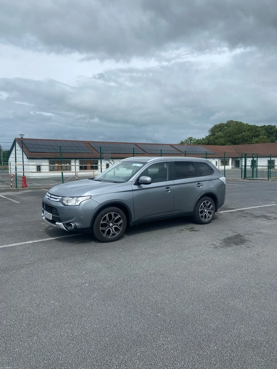 Mitsubishi outlander - Image 1