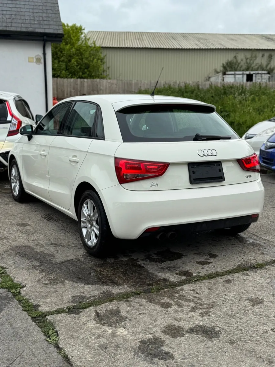 Audi A1 1.4 Auto 42000 KM ONLY 2012 - Image 5