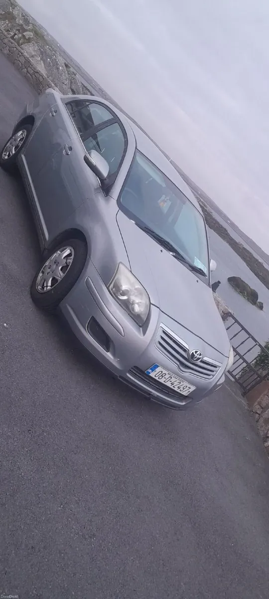 Toyota Avensis 2008 - Image 2
