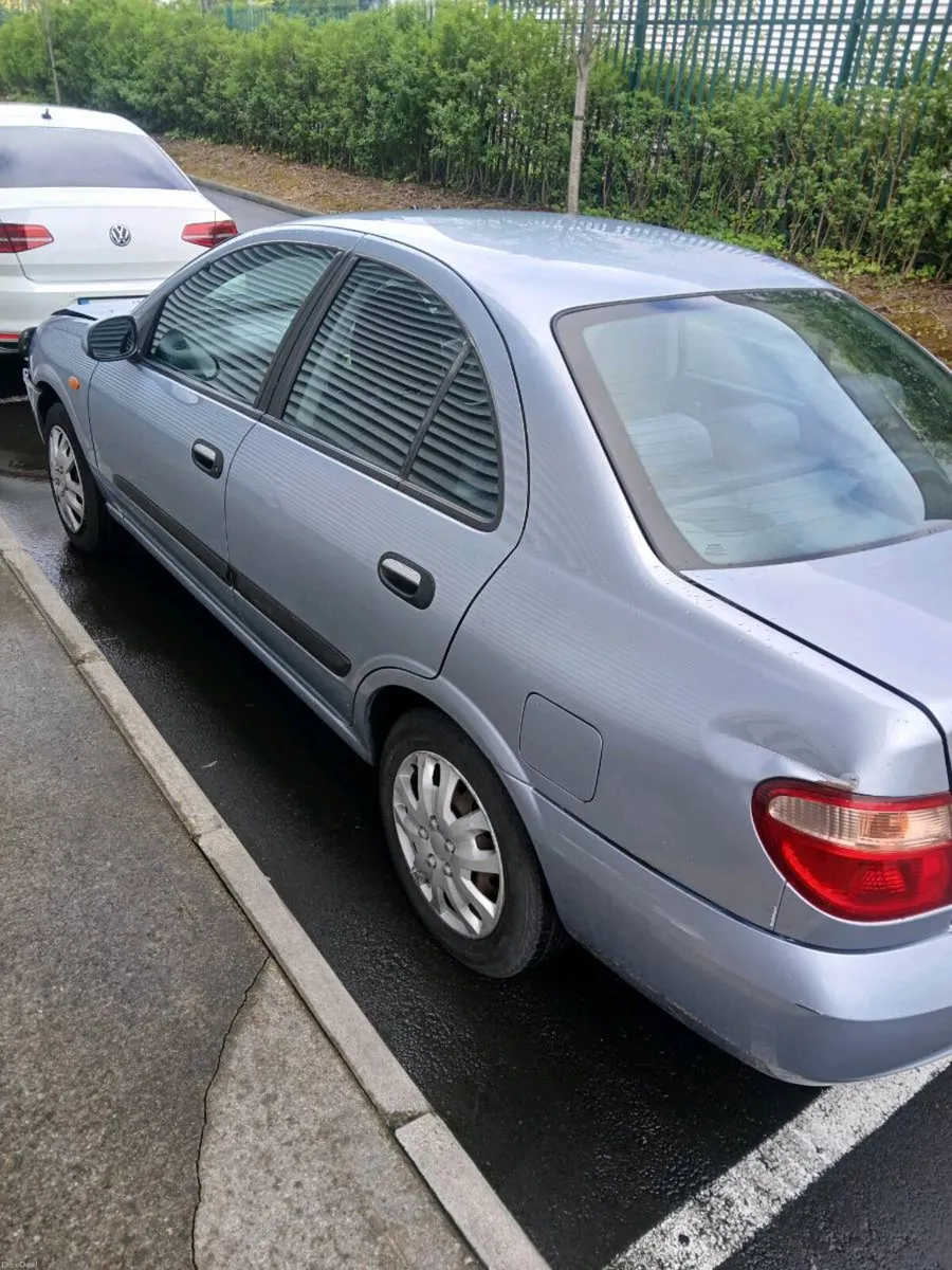 Car - Image 2