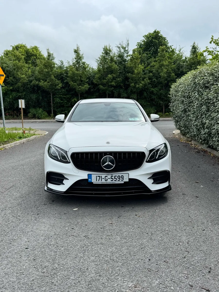 2017 Mercedes Benz E220D AMG - Image 3