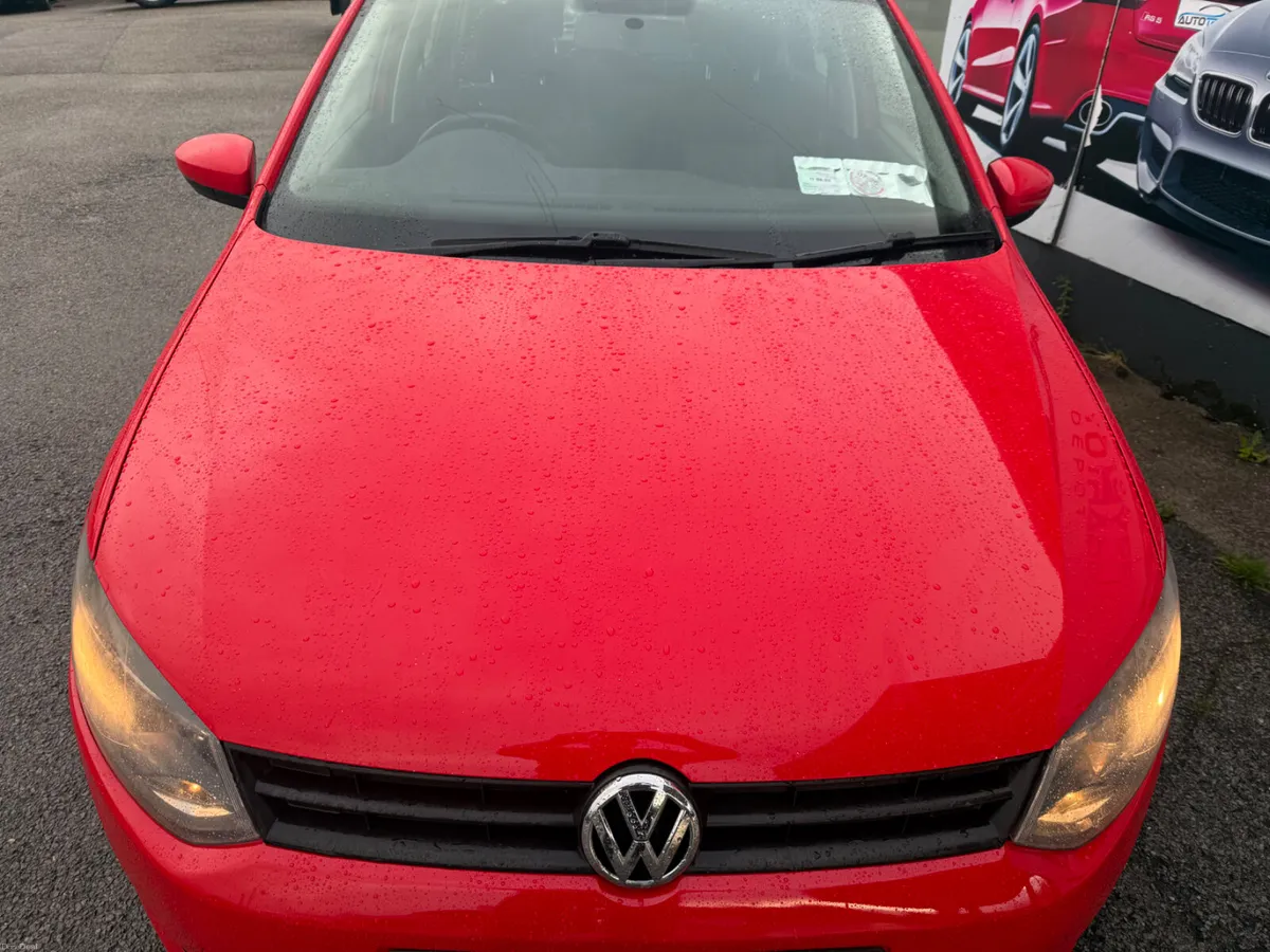 Volkswagen Polo 2012 - Image 2