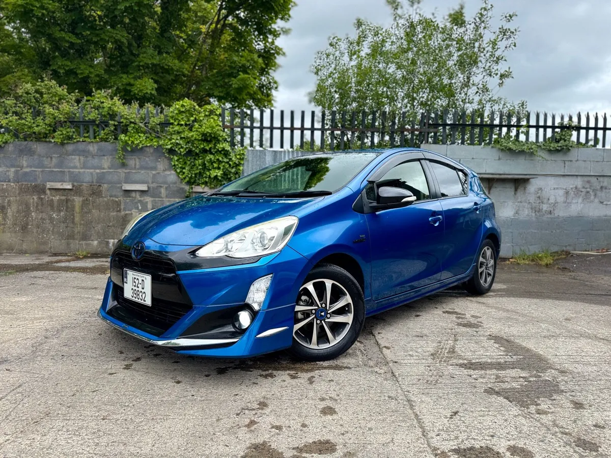 2015 TOYOTA AQUA. MUST SEE. NEW NCT. AUTO 1.5L HYB - Image 1