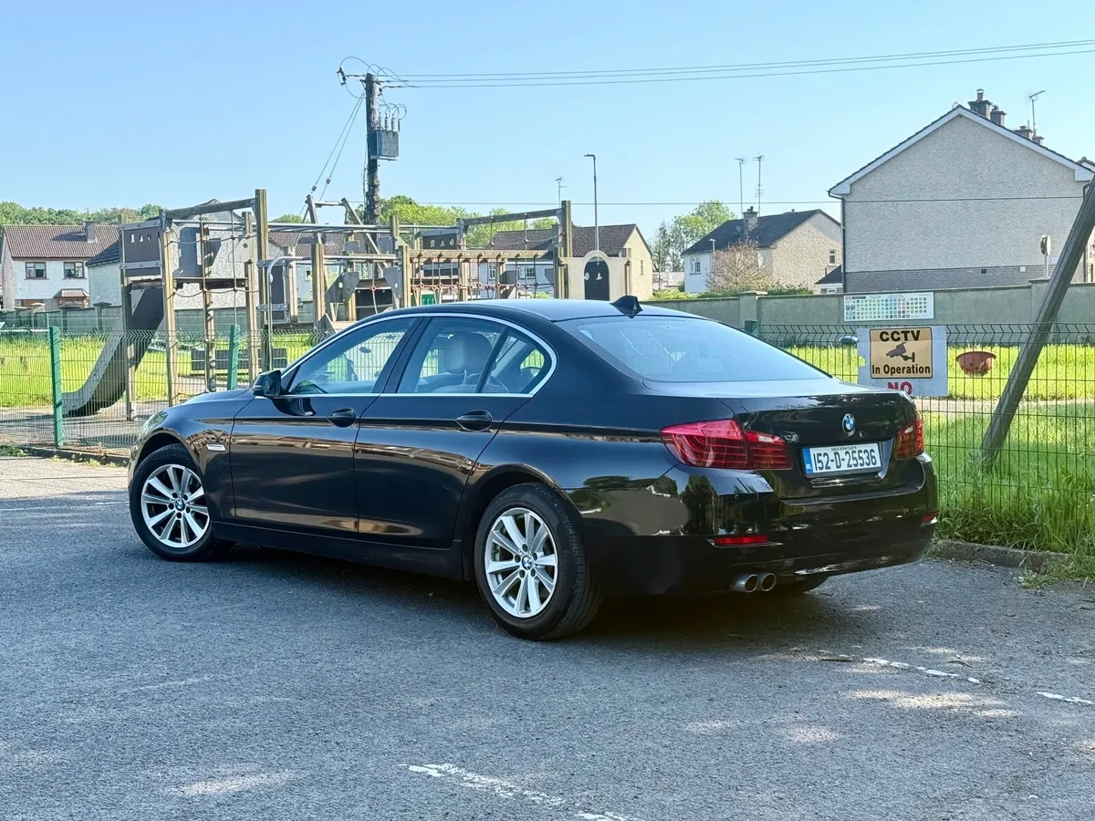 BMW 5-series 2015 /automatic/low mileage - Image 4
