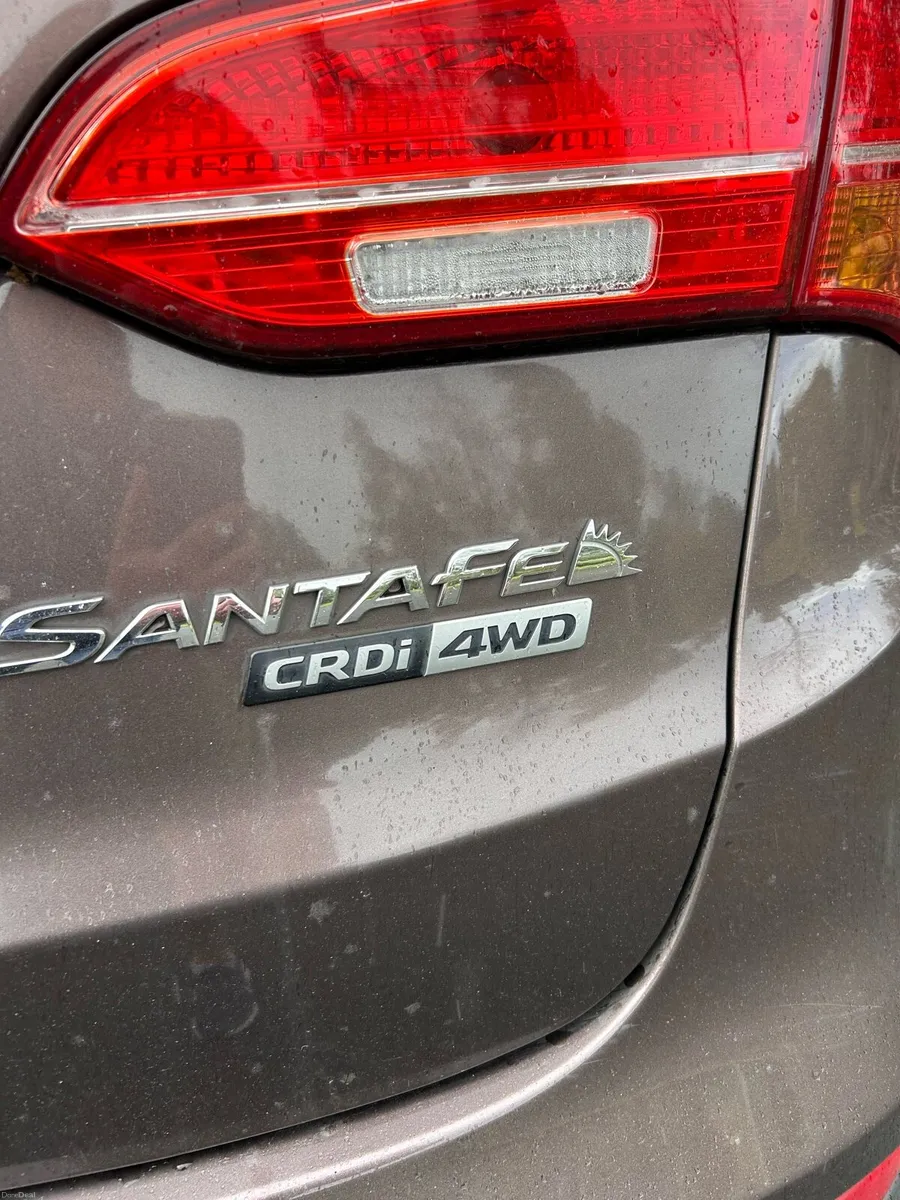 Hyundai Santa Fe - Image 1