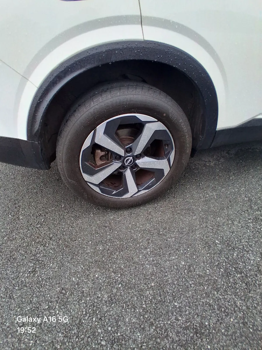 Nissan Qashqai 2023 - Image 3