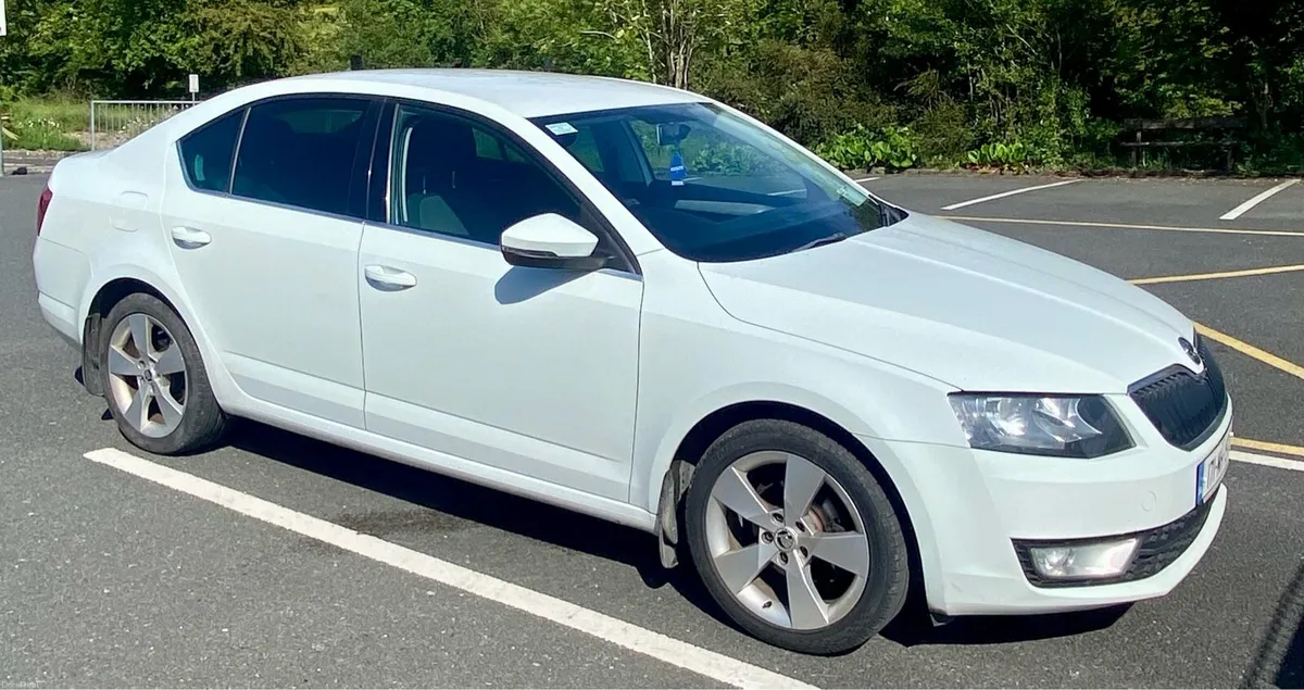 Skoda Octavia 2017 - Image 2