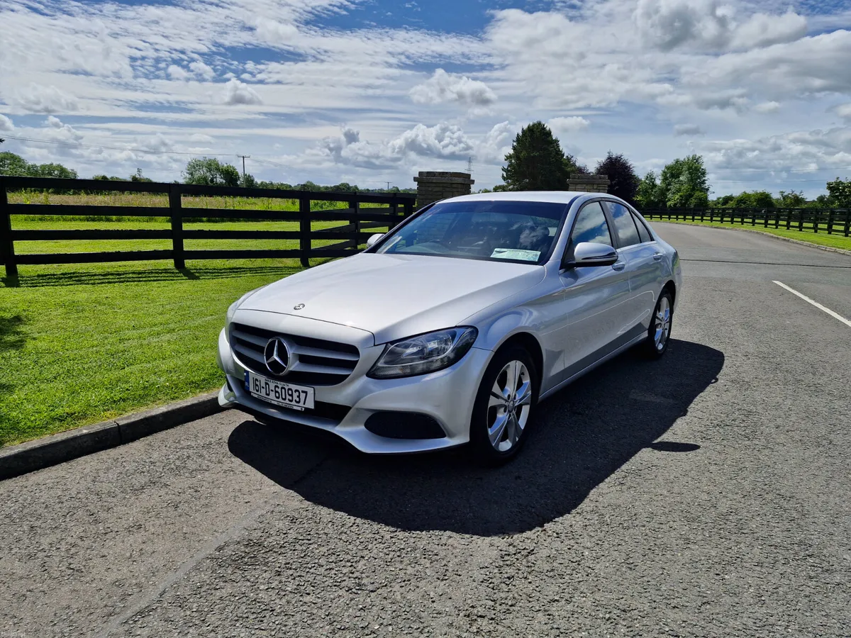 Mercedes-Benz C-Class Automatic (NCT & TAXED)!!! - Image 2