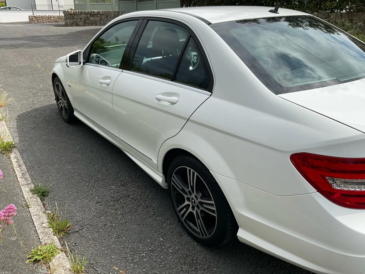 Mercedes C Class 72Km - Image 4