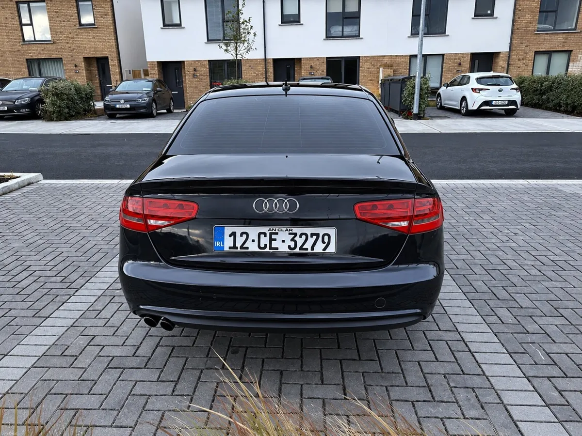Audi A4 Saloon - Repair Needed - Image 4