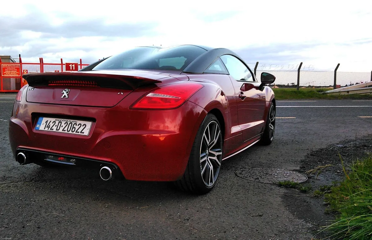 Peugeot RCZ-R - Image 2