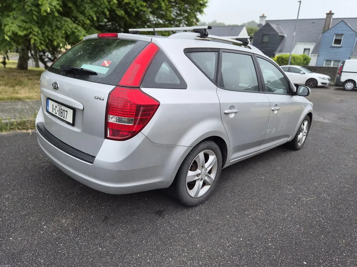 11 KIA CEED ESTATE 1.6D - Image 4