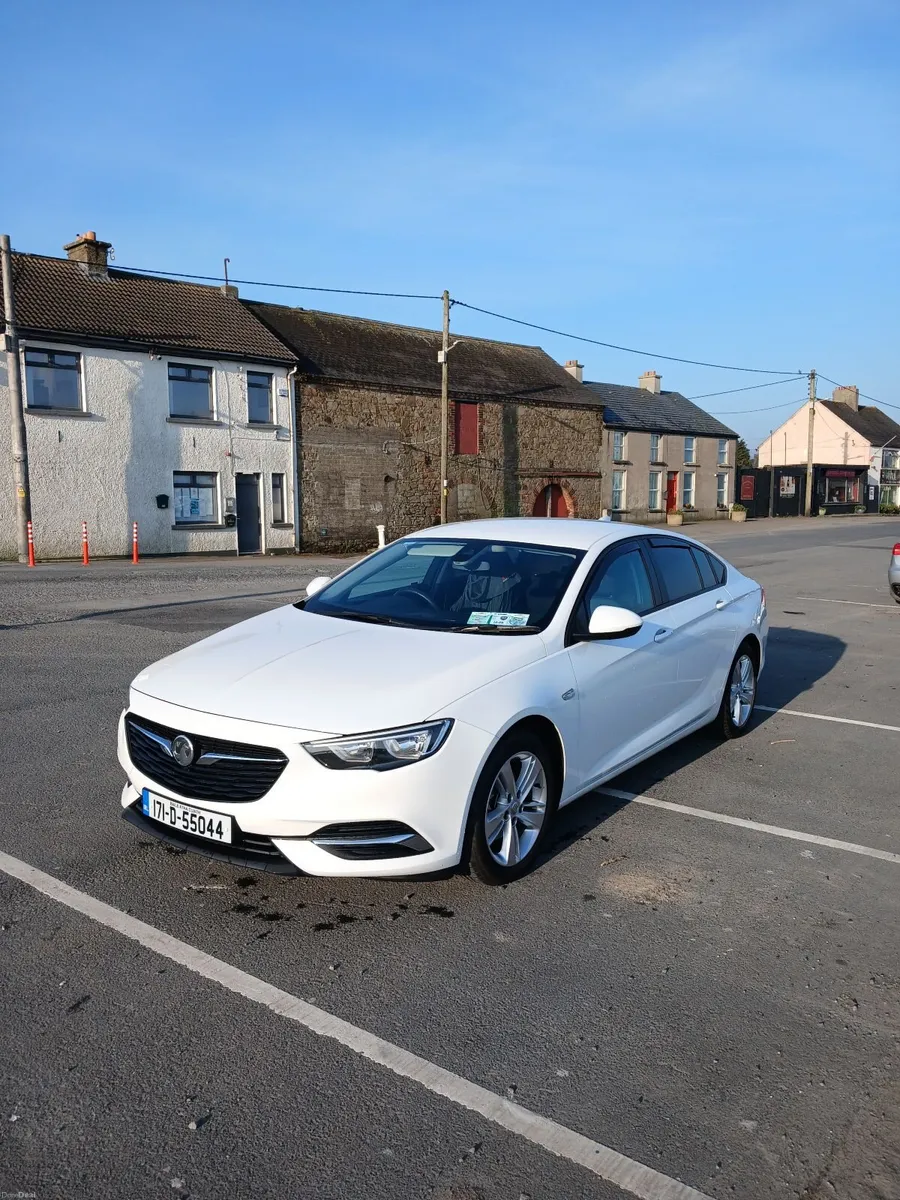 Vauxhall Insignia 2017 - Image 2