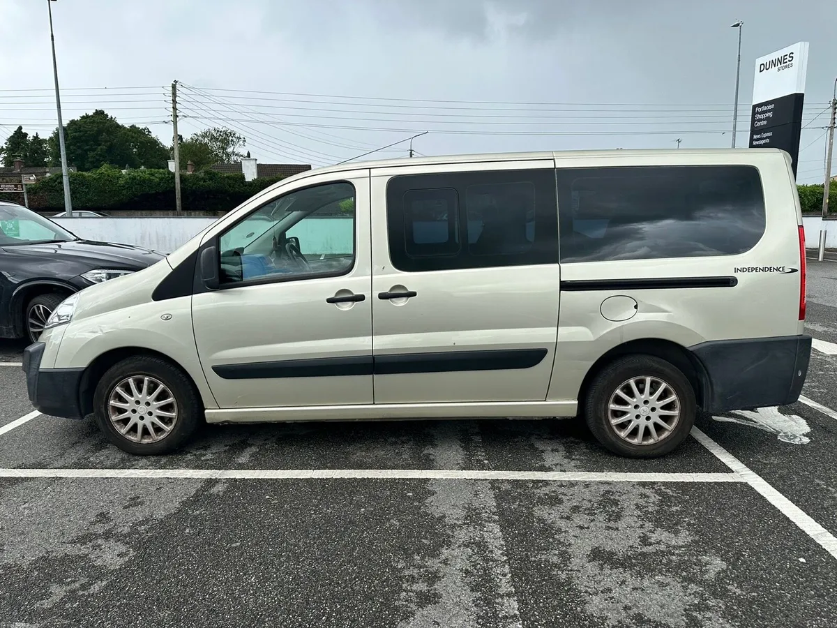 2015 Peugeot Expert Tepee Independence (WAV) - Image 1