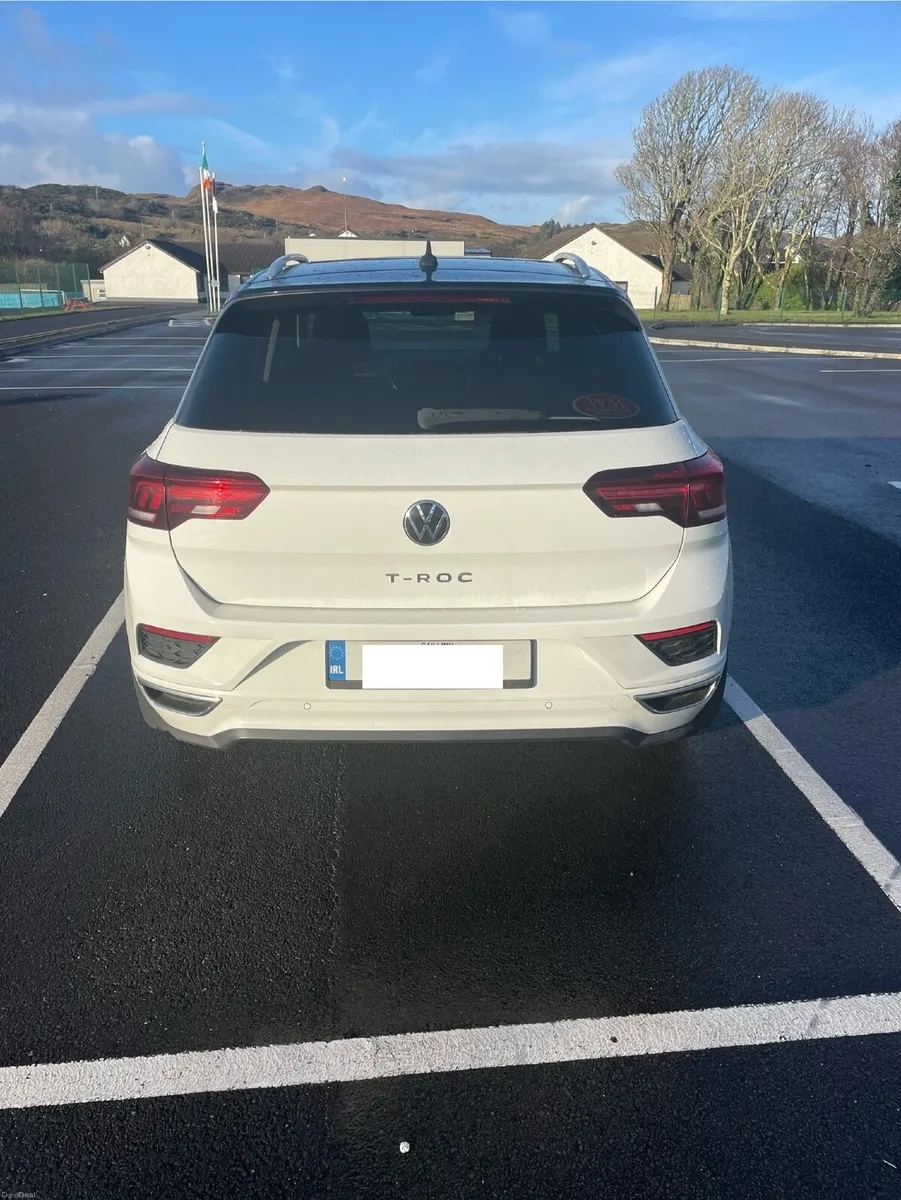 Volkswagen T-Roc ( R- Line) 2021 - Image 4