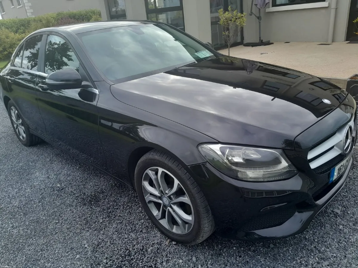 Mercedes-Benz C-Class 2016 - Image 3