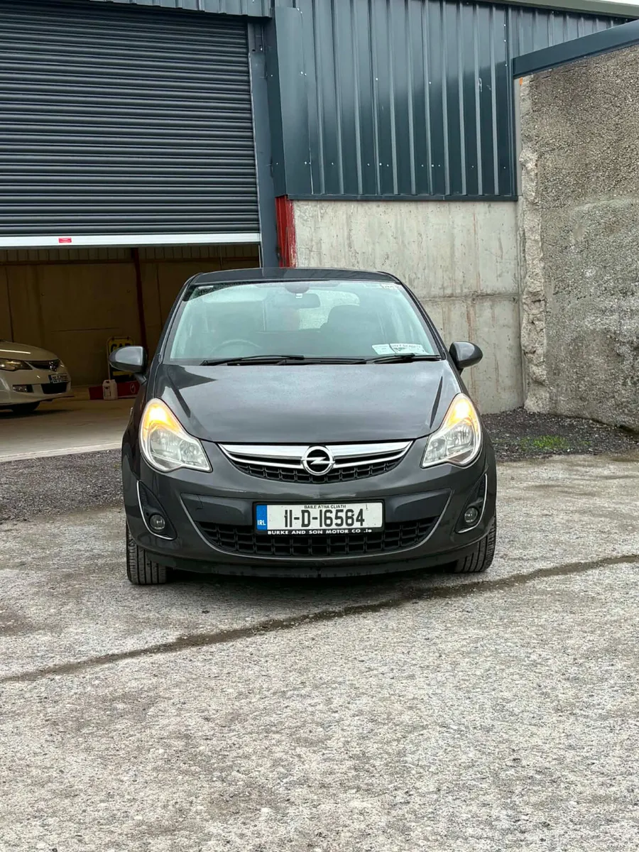 2011 Opel Corsa 1.4petrol new nct - Image 3