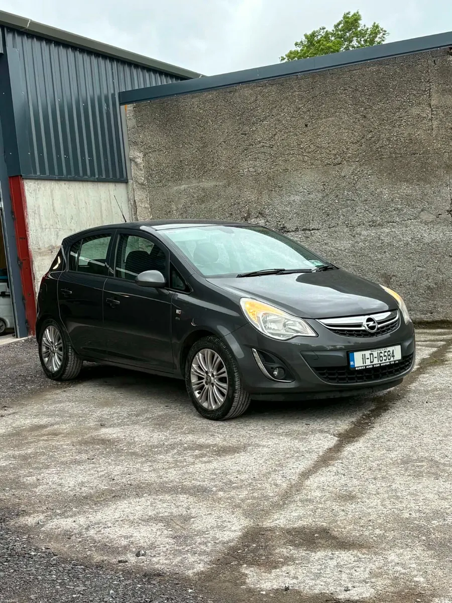 2011 Opel Corsa 1.4petrol new nct - Image 1