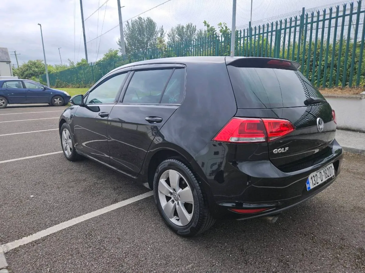 Volkswagen golf - Image 3