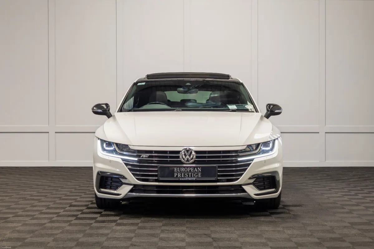 202 Volkswagen Arteon R-Line - Image 2