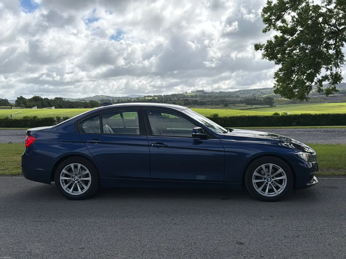 BMW 3-Series 2016 SE Automatic - Image 3