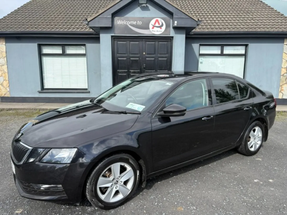 Skoda Octavia 2017 - Image 1