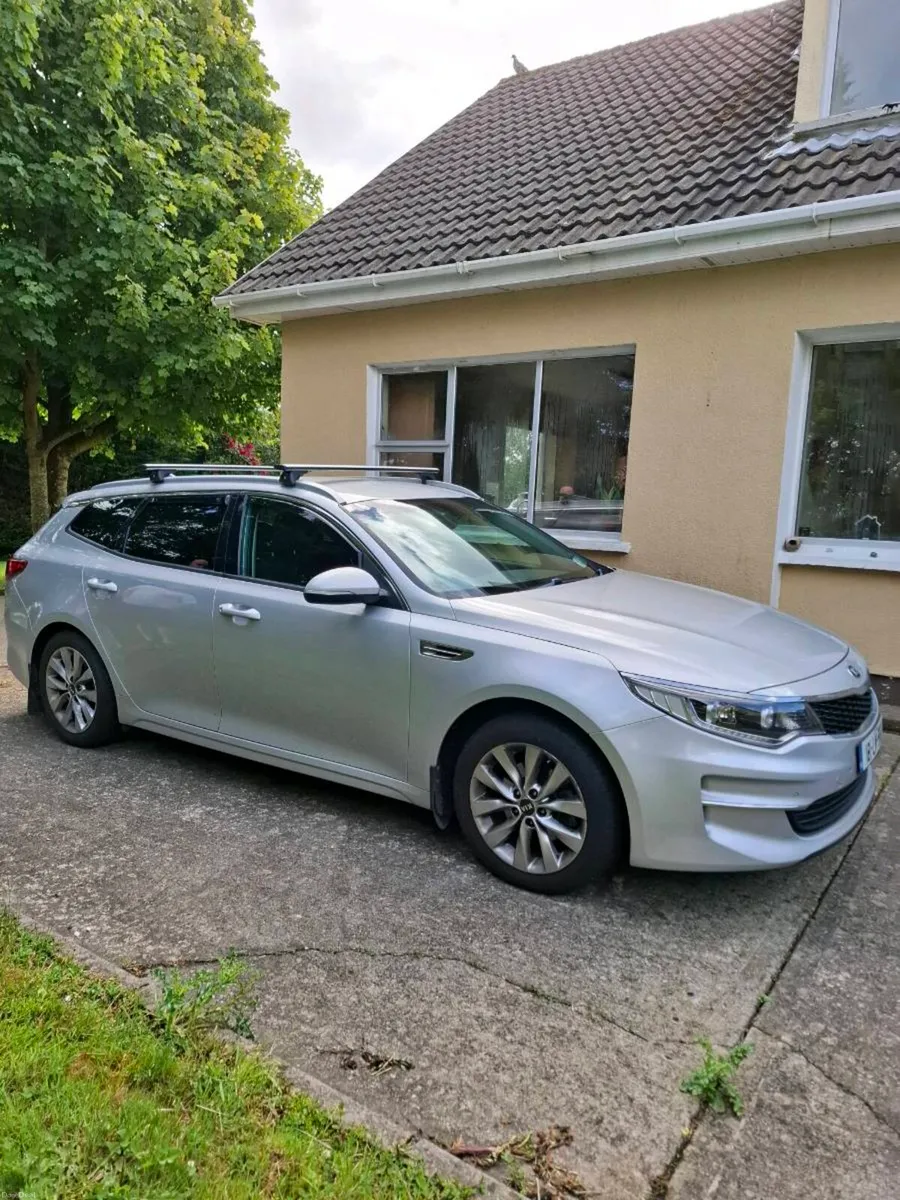 Kia Optima estate - Image 1