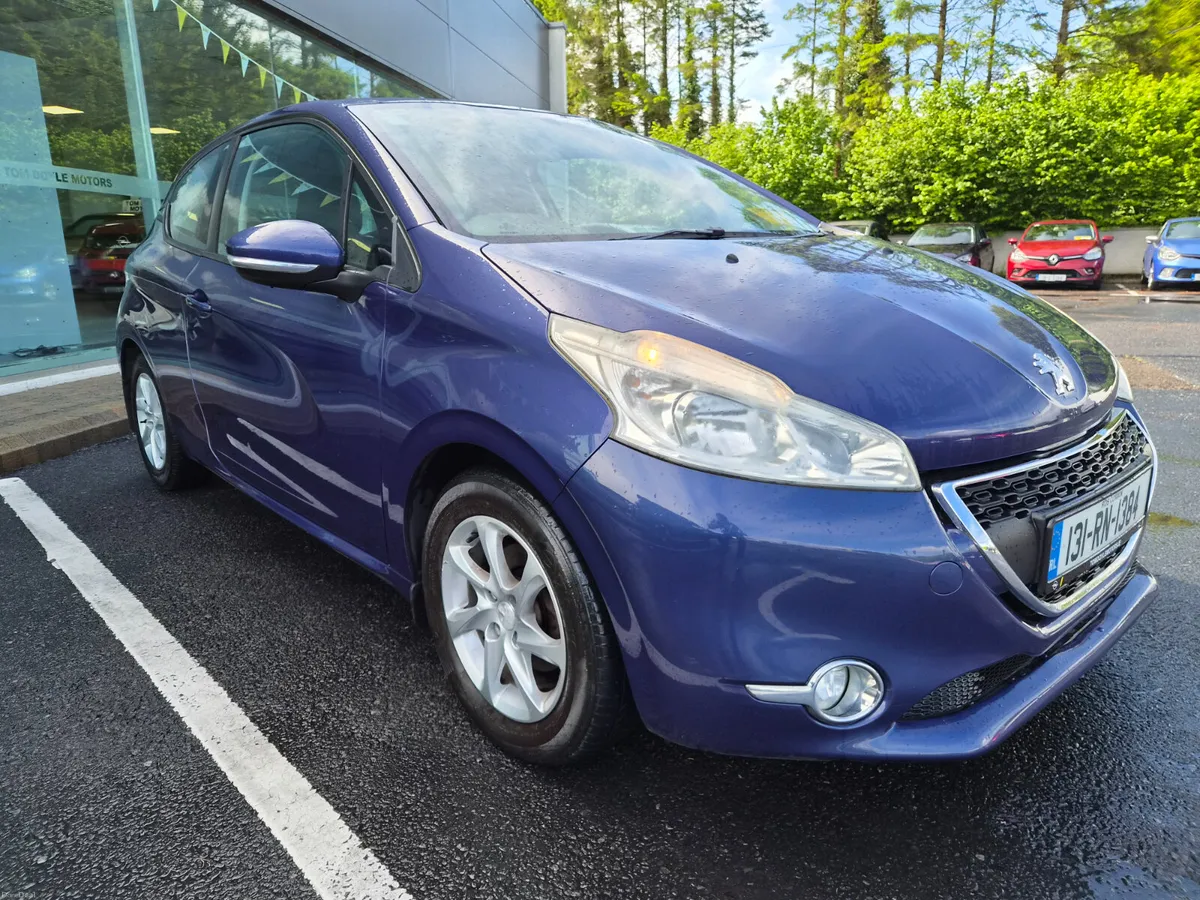 Peugeot 208 2013 1.0L Petrol Auto - Image 2