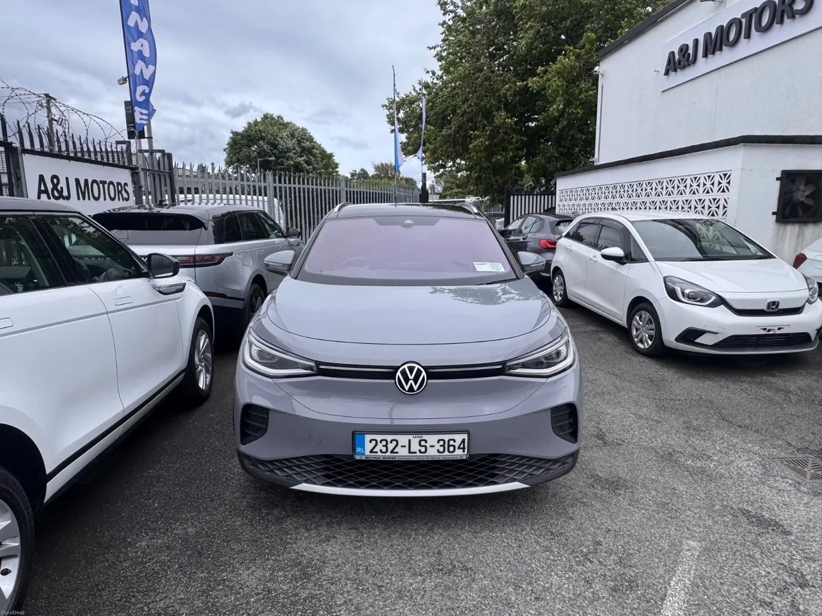 2023 Volkswagen ID.4 Glass Roof - Image 4