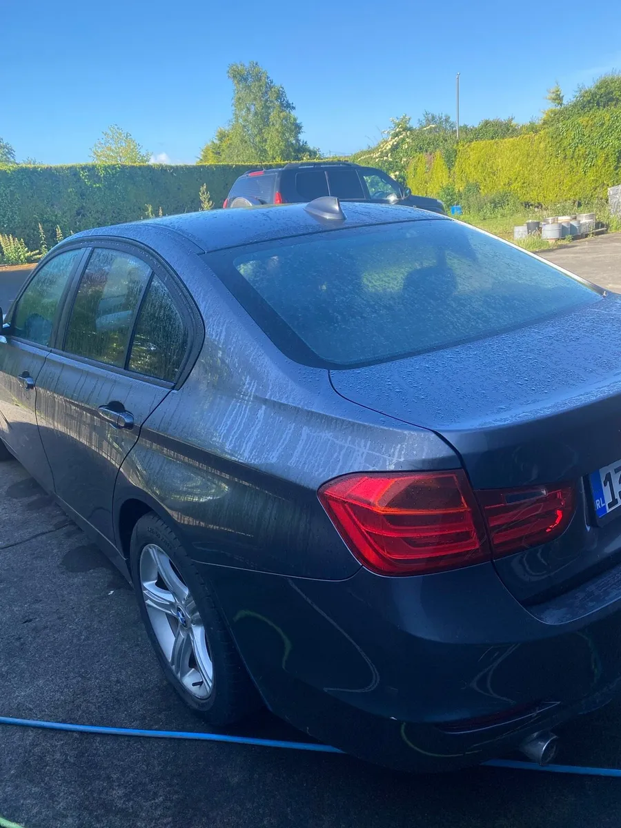 Car - Image 3
