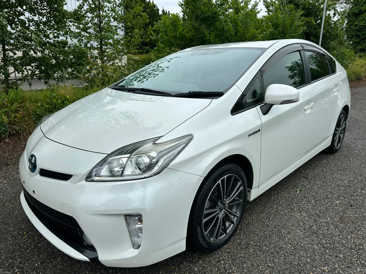 Toyota Prius - Image 2