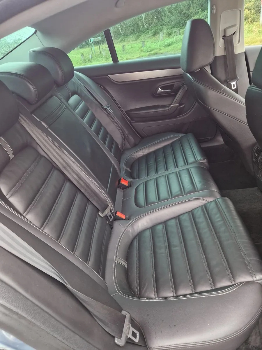 Volkswagen Passat CC Automatic 2011 - Image 3