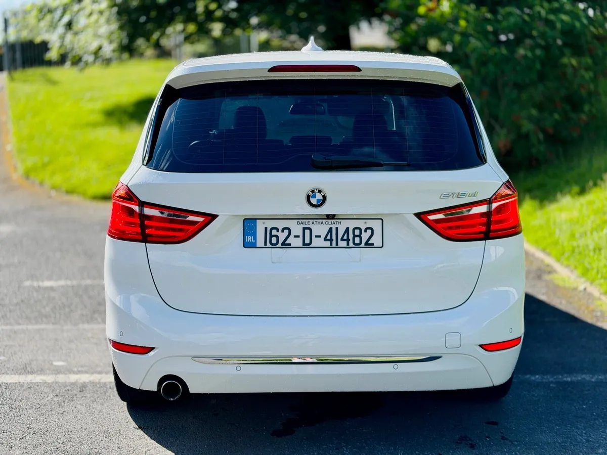 2016 BMW 2 SERIES • 7 SEAT • AUTO • DIESEL • - Image 4
