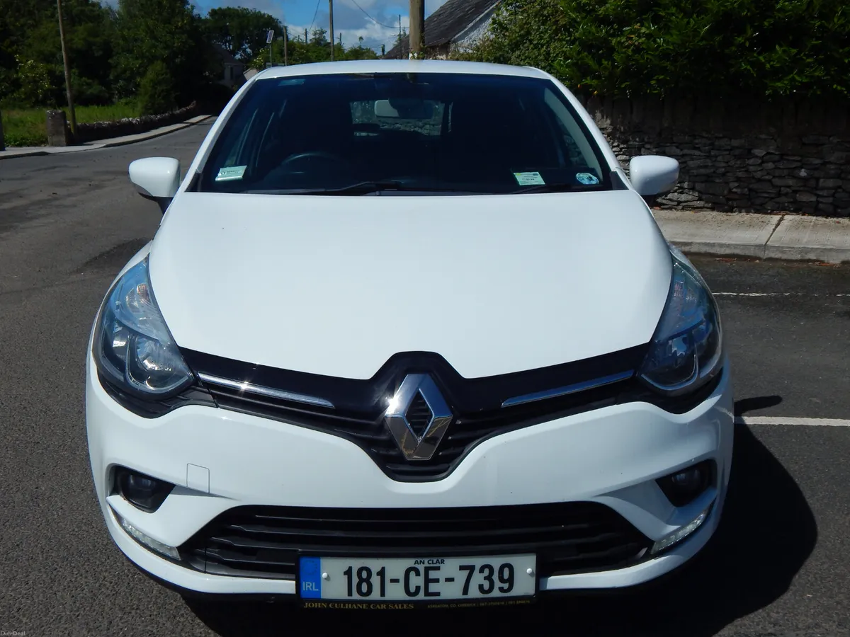 2018 Renault Clio Tax & NCT 01/28 Only 57kms - Image 3