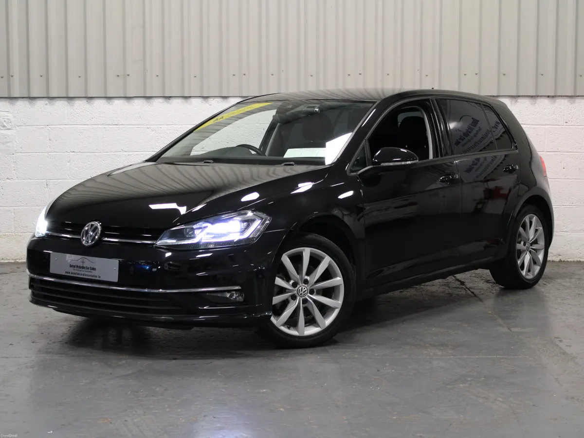 2019 Volkswagen Golf - Image 1
