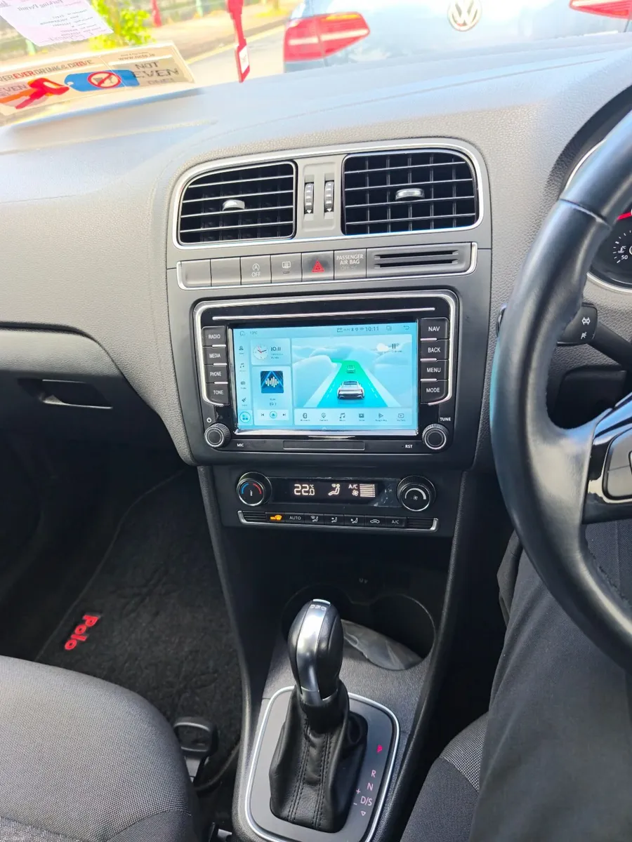 Volkswagen Polo 2017 - Image 2