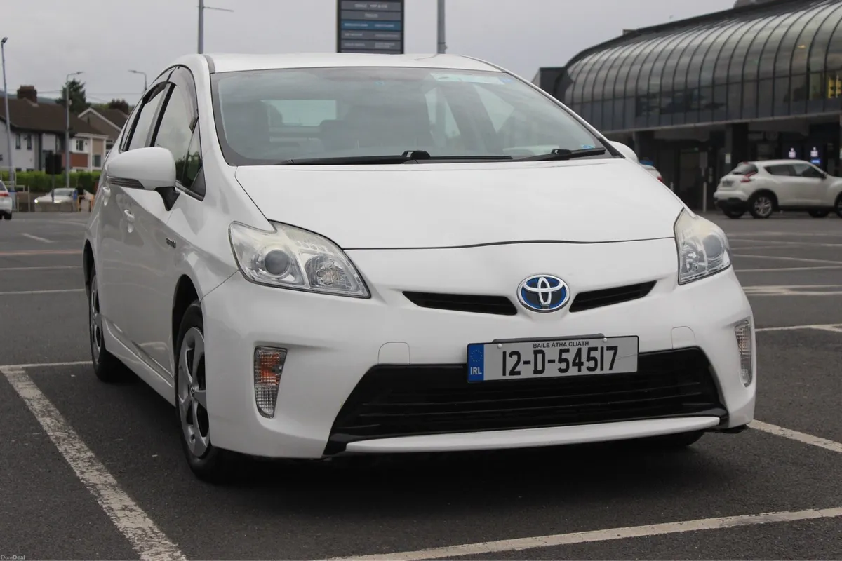 Toyota Prius 2012 1.8 Hybrid Petrol - Image 1