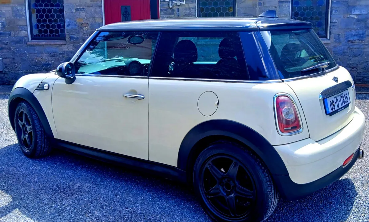Mini Cooper D Tax New Nct 5 27 Low Miles - Image 3