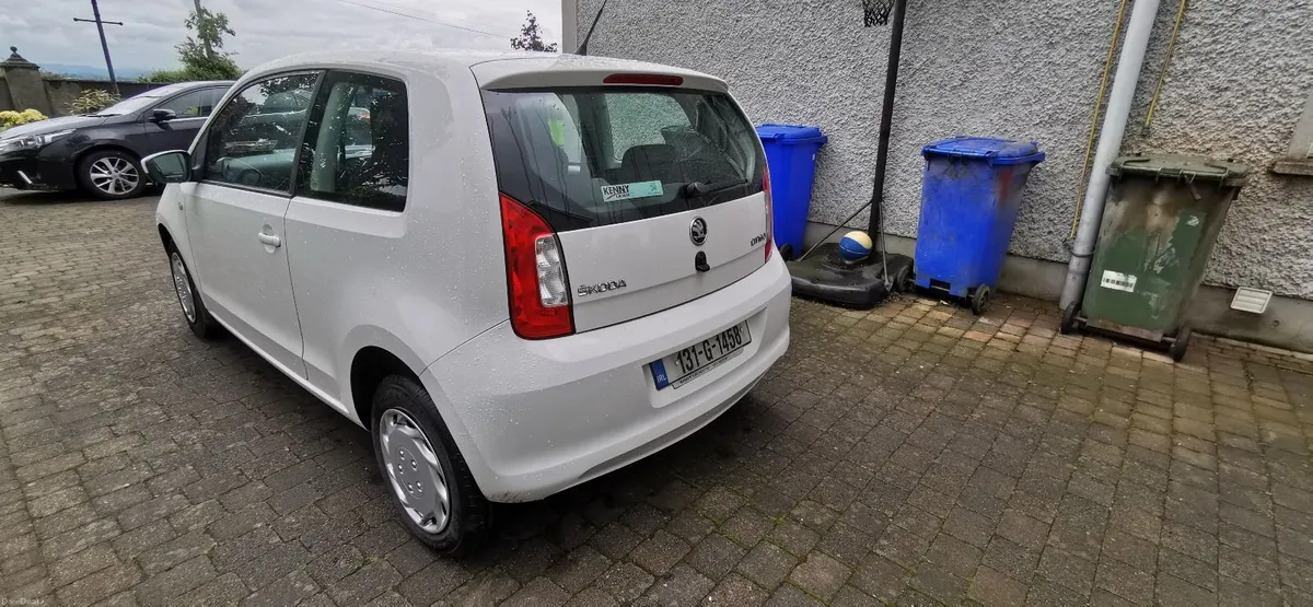 Skoda Citigo 2013 AUTOMATIC 1.0L - Image 3