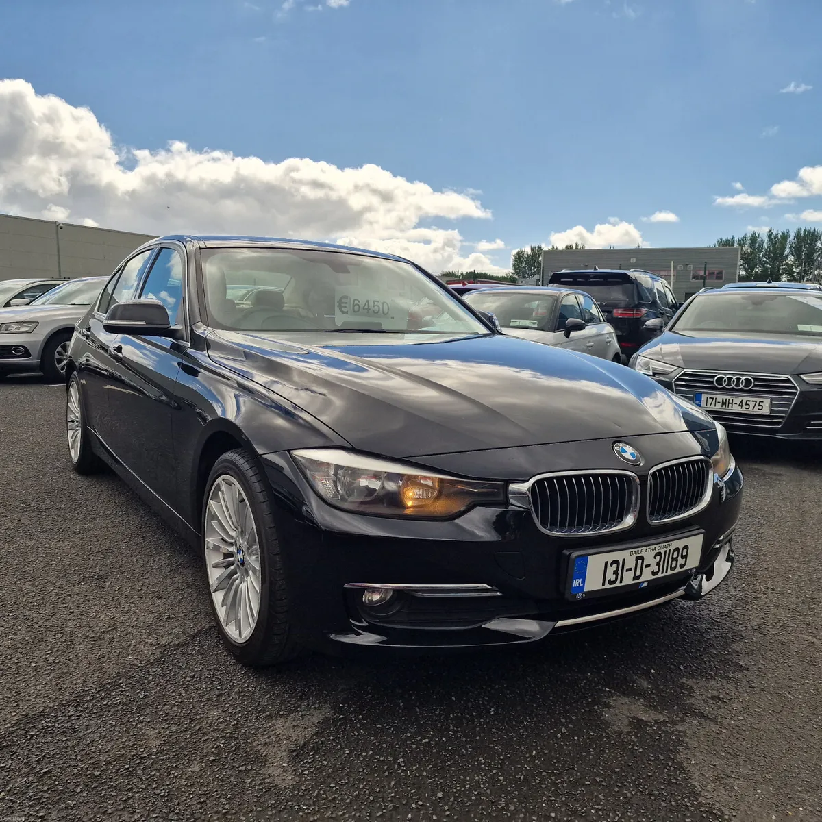 BMW 3-Series  318D LUXURY - Image 3