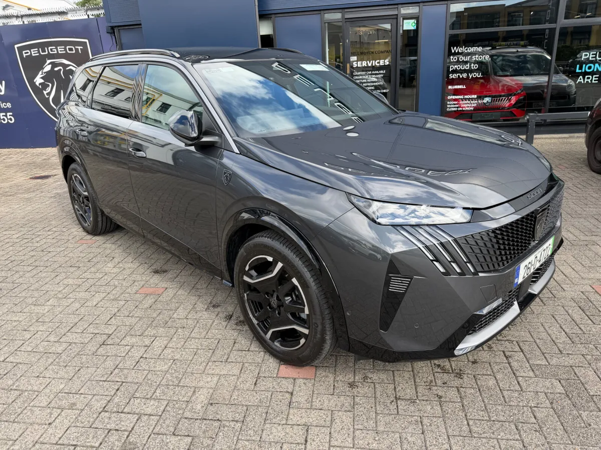 2026 Peugeot 5008 eGT - Image 1