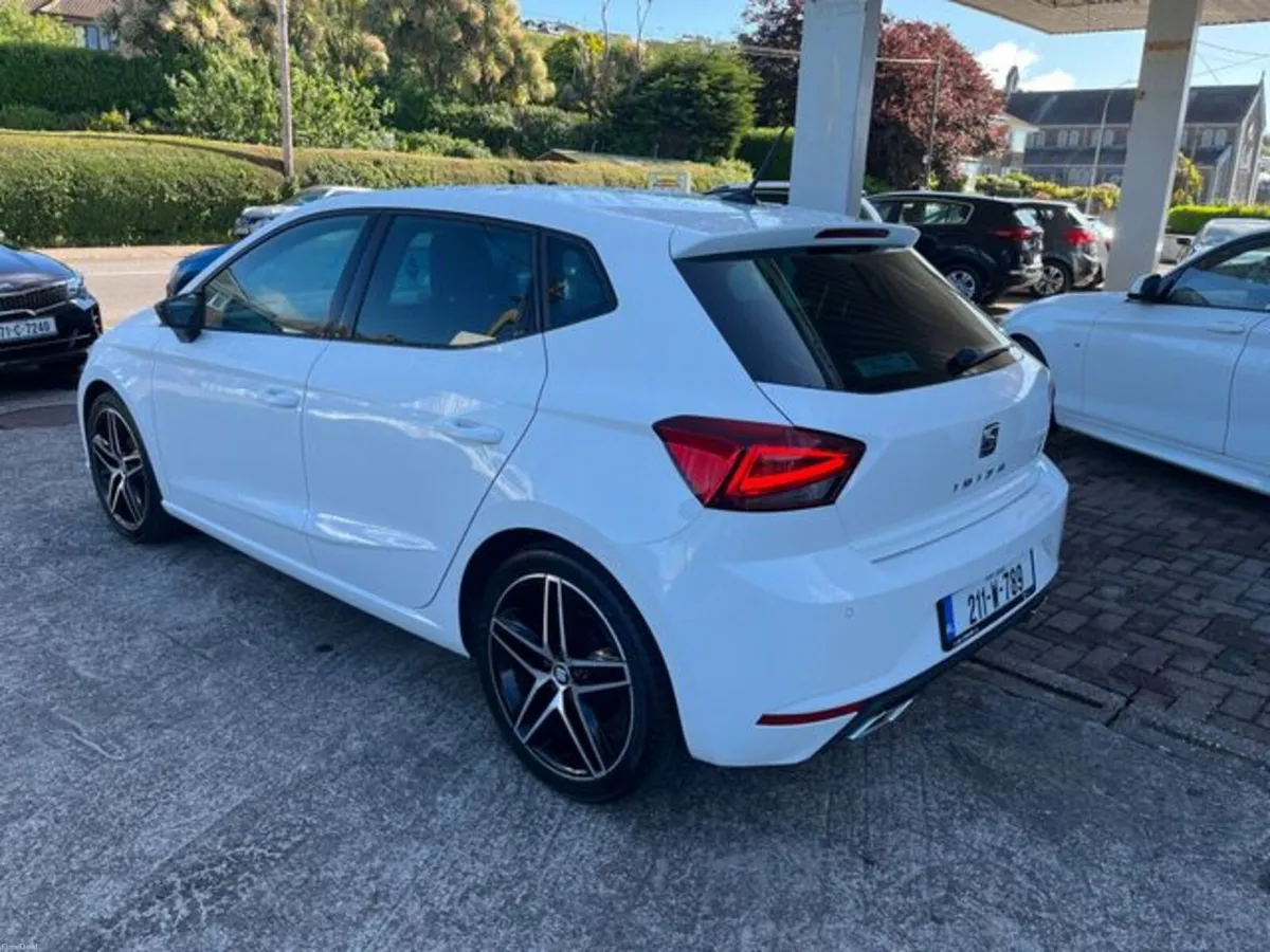 SEAT Ibiza 1.0tsi 95HP FR 5DR - Image 3