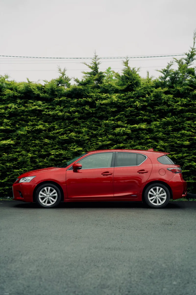 Lexus CT 200h 1.8 Hybrid 2016 - Image 2