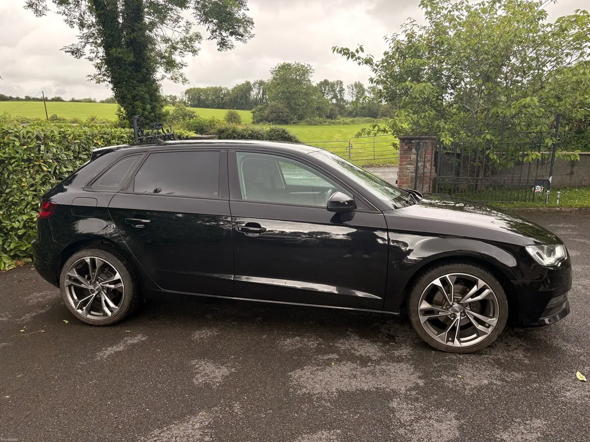 2016 AUDI A3 SE 1.6 TDI 110 BHP BLACK EDT STYLING - Image 3