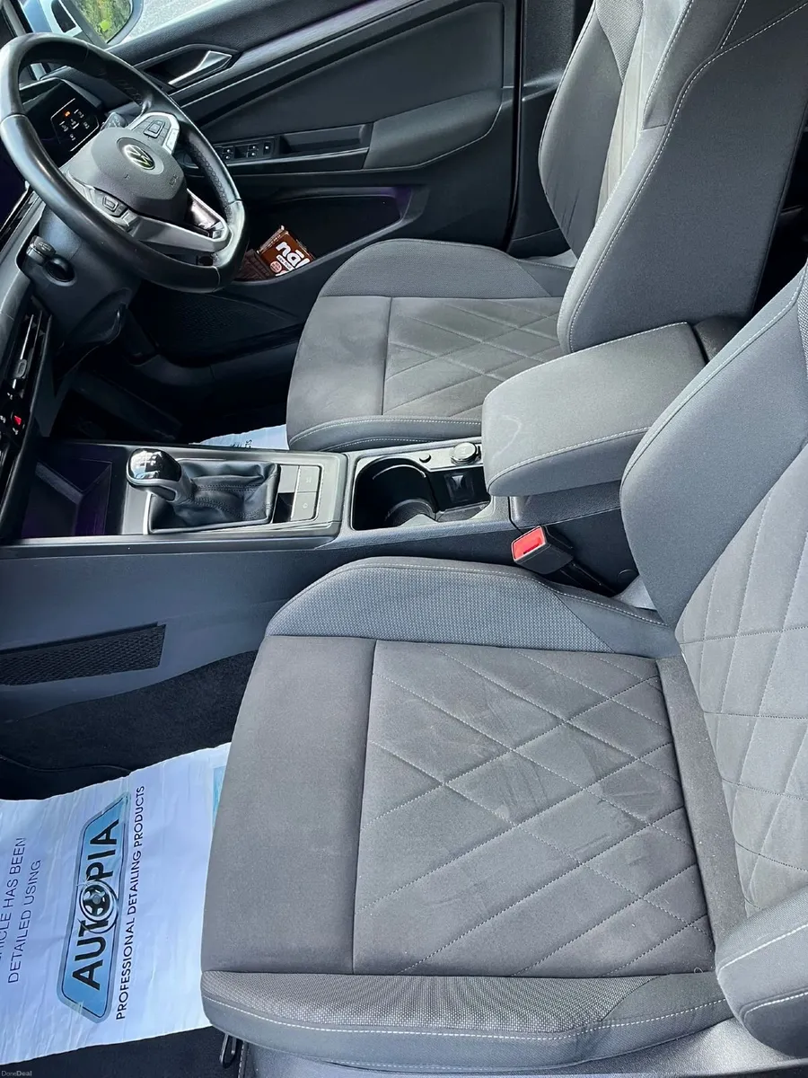 Volkswagen Golf 2021 - Image 6